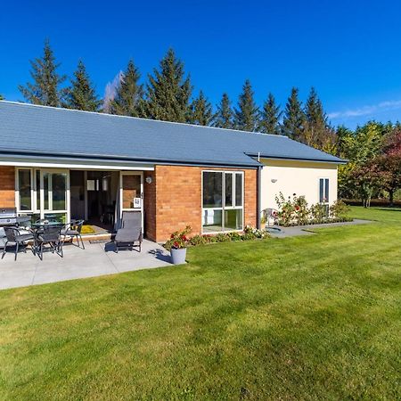 The Meadows Villa Christchurch Eksteriør billede