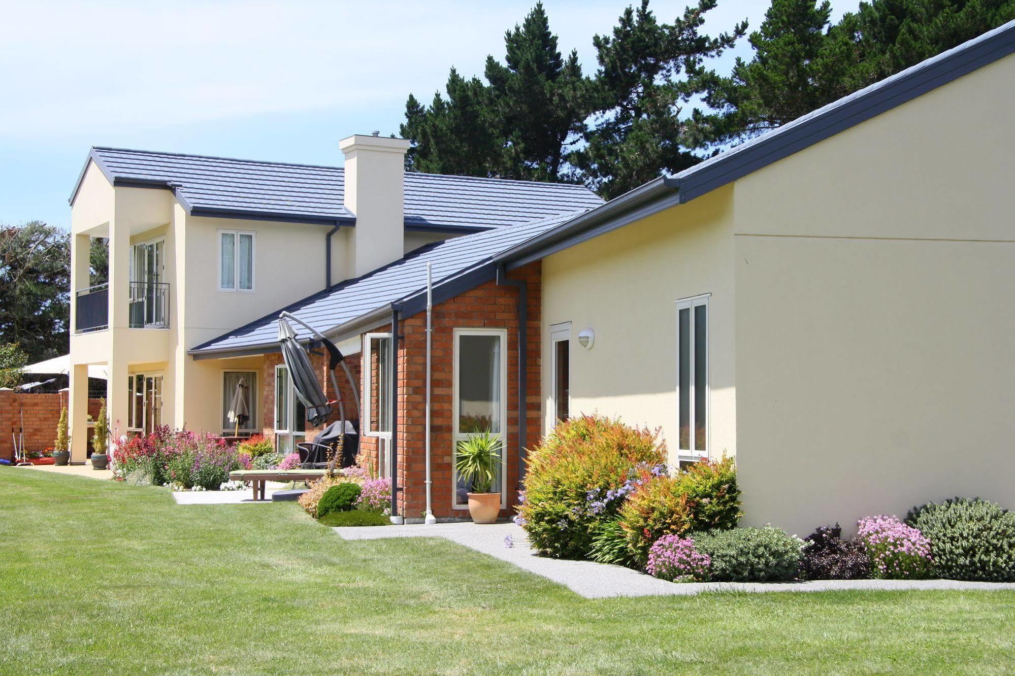 The Meadows Villa Christchurch Eksteriør billede
