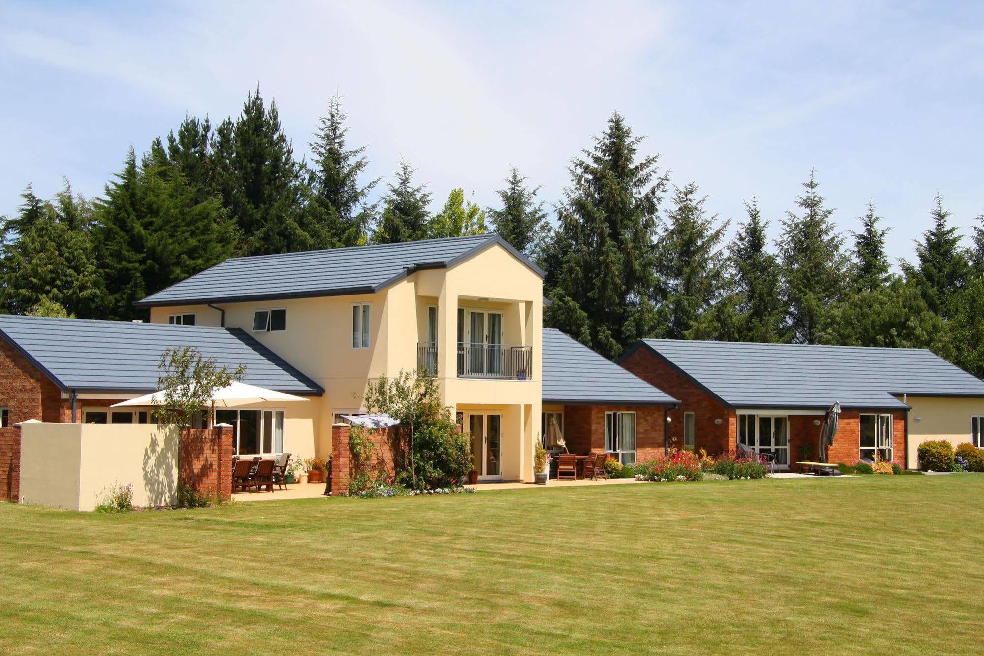 The Meadows Villa Christchurch Eksteriør billede